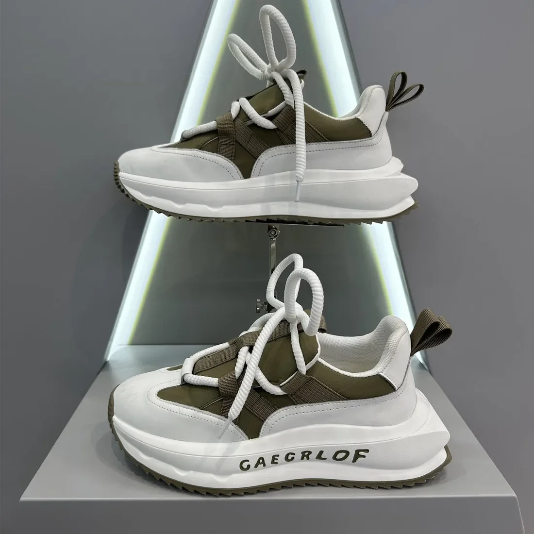 Męskie Sneakersy Wiosna 2025 M – Mens Fashion Autumn 2025 recenzja i cena